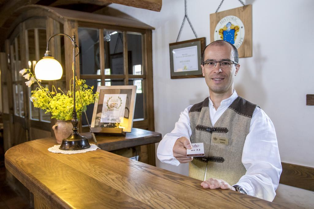 Palac Galiny Eksteriør billede